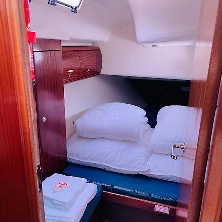Segelyacht Botel *