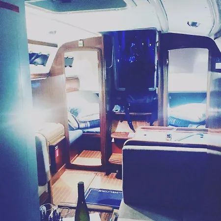 Hotel en barco Segelyacht *